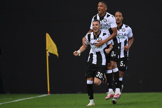 梅里诺替补出场双响，助西班牙晋级欧国联四分之一决赛